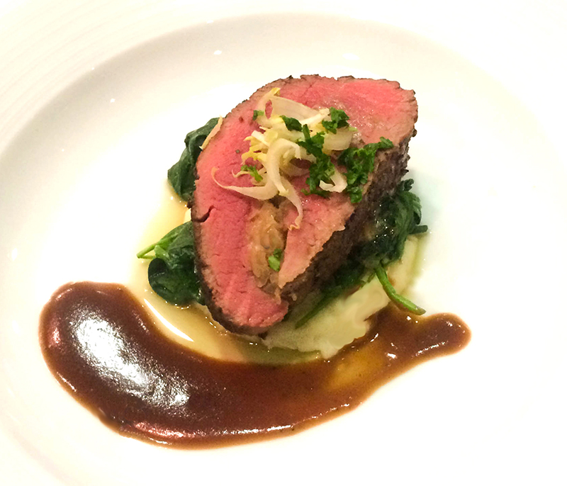 beef_tenderloin_roulade_800